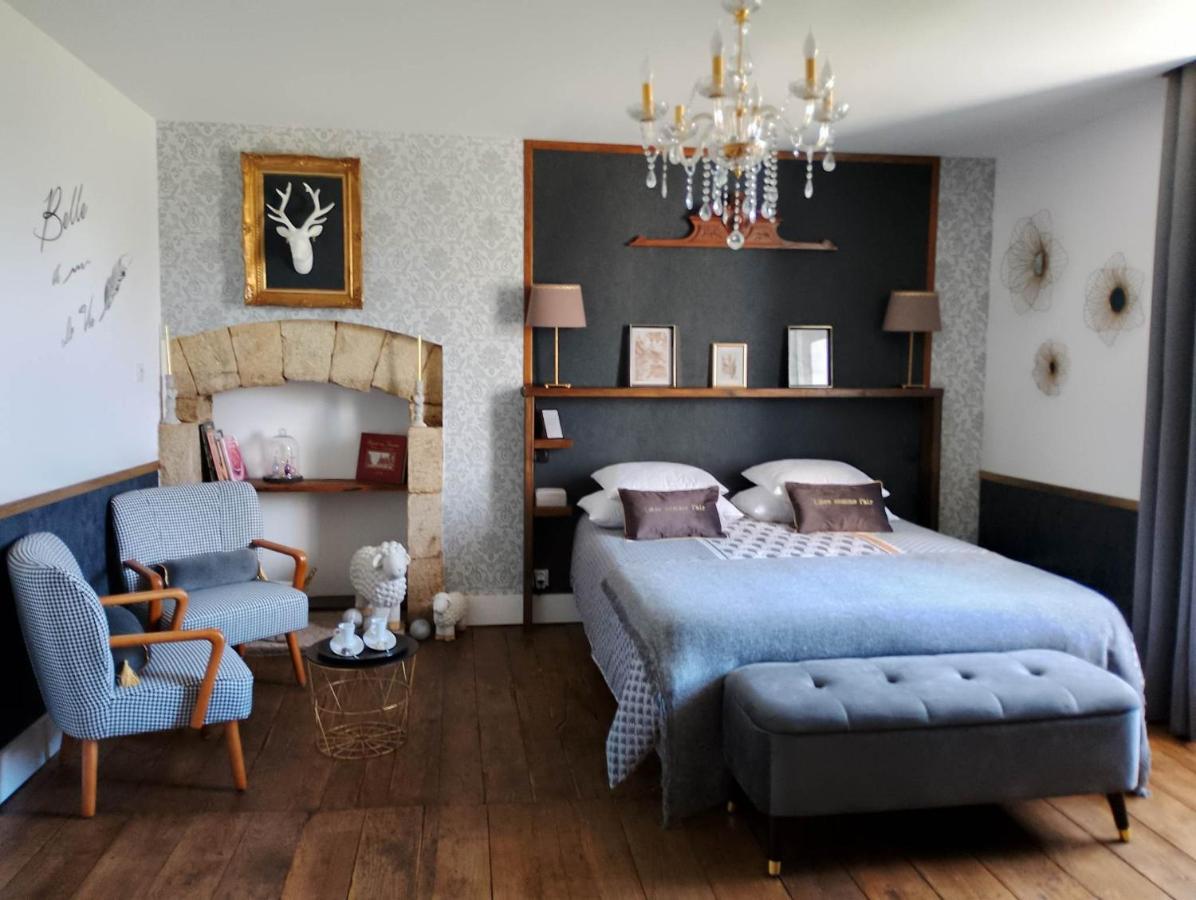 La Menardiere "Tranquilitatis" Chambre Double Petit Dejeuner Compris Corseul Luaran gambar